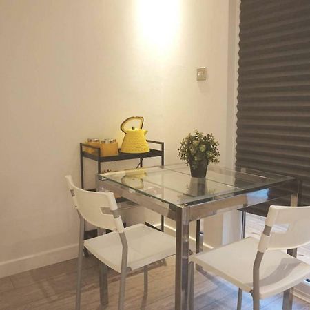 Rjo Serviced Accommodation Purfleet ภายนอก รูปภาพ