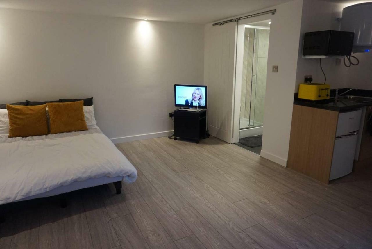Rjo Serviced Accommodation Purfleet ภายนอก รูปภาพ